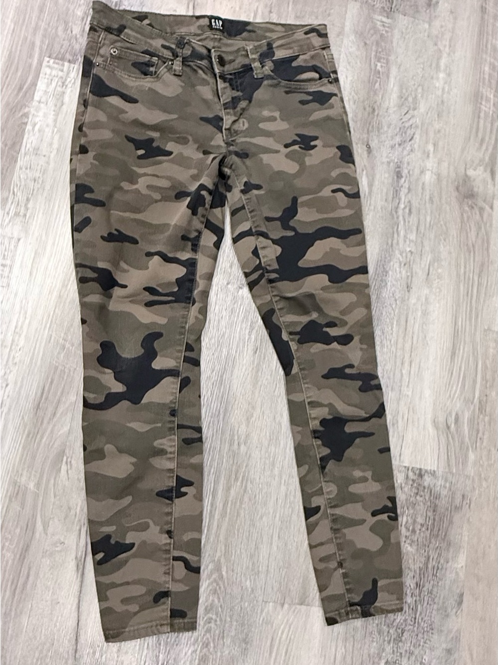 GAP Women’s Camo Ankle Skinny Pants — Olive & Navy Blue